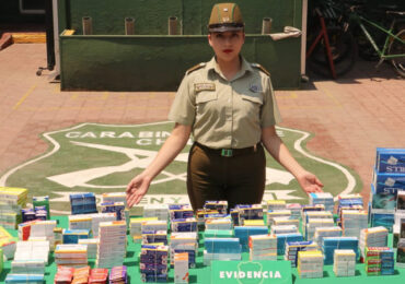 Carabineros requisa cigarros y medicamentos por venta ilegal en ferias libres en Pudahuel Sur