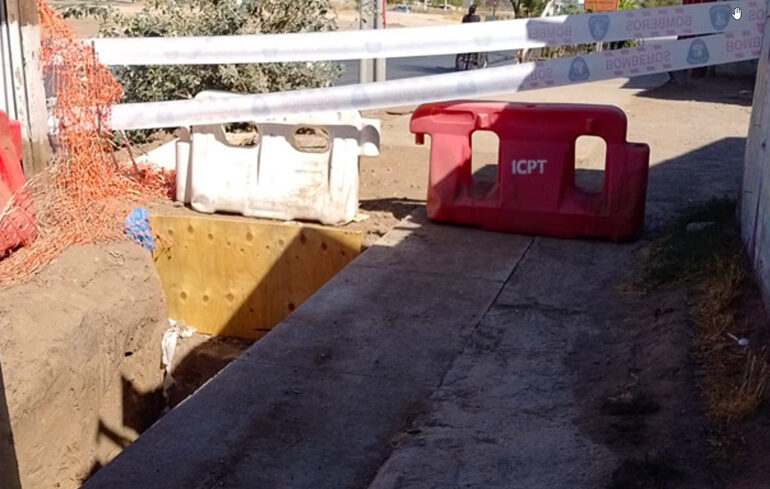 Persona cae de noche a socavón de más de dos metros en Cerro Navia