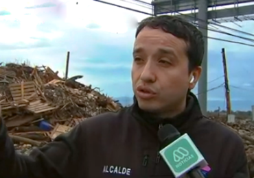 Alcalde de Pudahuel califica la acumulación de basura en el río Mapocho como un reflejo del neoliberalismo