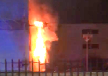 Dos incendios acontecidos durante la noche de este domino destruyen viviendas y un departamento en Pudahuel 