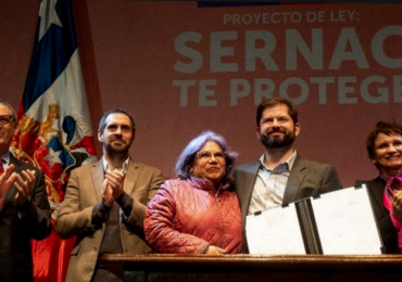 Presidente Gabriel Boric firma proyecto de ley que dotará al SERNAC de la facultad de sancionar a las empresas ante incumplimiento