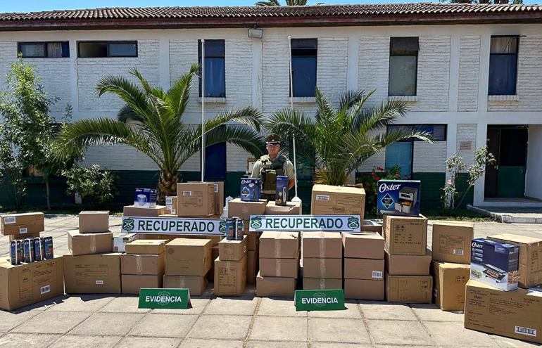 Carabineros de Pudahuel detiene a sujeto por receptar especies robadas