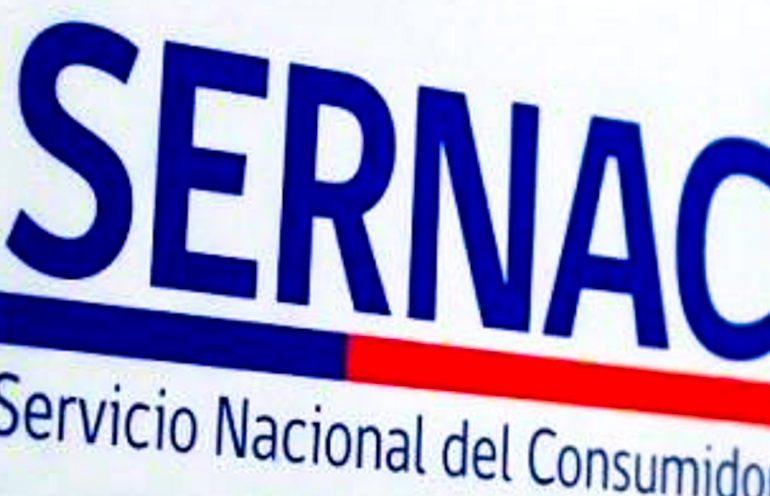SERNAC alcanza un acuerdo judicial con la cadena de supermercados SMU por colusión de pollos que beneficiaría a quienes reciben pensión básica solidaria de invalidez