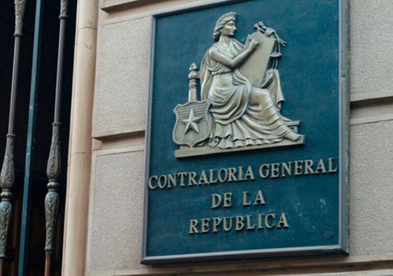 Fallida fiesta del Día del Dirigente en Pudahuel llega a Contraloría: cuestionan vínculos políticos y familiares de productora multada