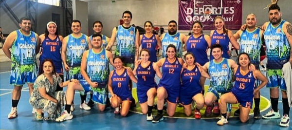 Equipo pudahuelino del Club Galaxia participará en la Liga Metropolitana de Maxi básquetbol por primera vez