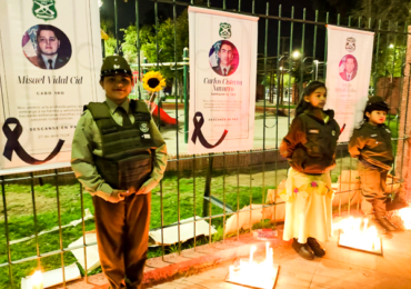 Homenaje en Pudahuel: Luto y respeto por los mártires de Carabineros