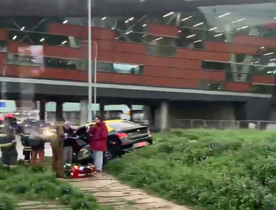 Accidente de tránsito genera alarma en acceso al aeropuerto de Pudahuel