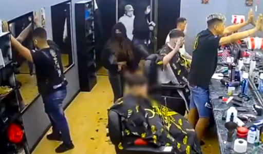 Delincuencia en Cerro Navia: Asalto a Barbería Quedó Registrado en Cámaras de Vigilancia