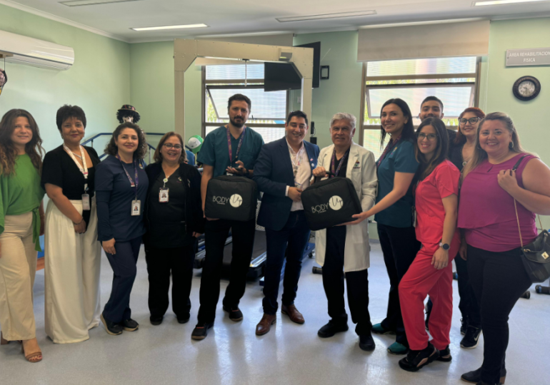 CESFAM Violeta Parra de Pudahuel recibe innovadores equipos de presoterapia gracias a alianza público-privada