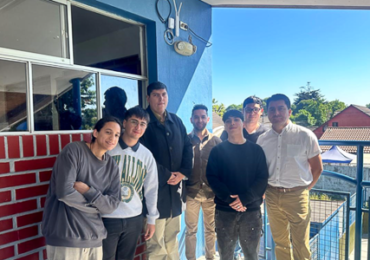 Estudiantes de Duoc UC revolucionan la red de internet del Colegio Altair en Padre Hurtado