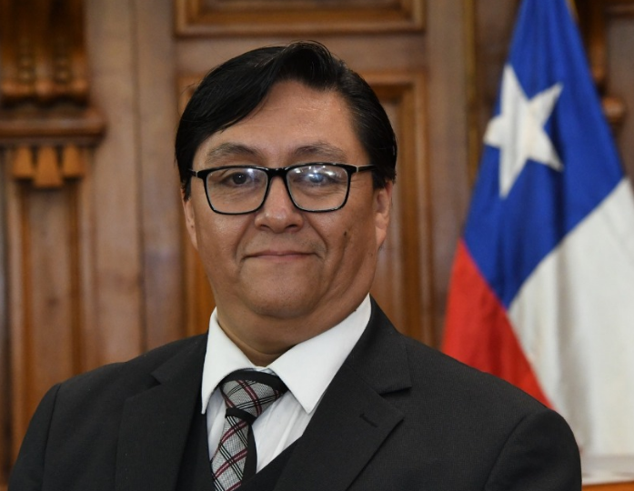 Columna de opinión: Crítica al Trabajo Parlamentario en el Distrito 8: Controversias, Escándalos y Desconexión con los Ciudadanos
