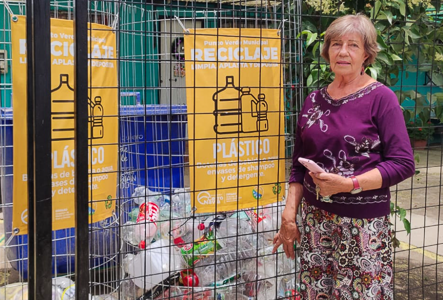 Falencias en el retiro de reciclaje afectan centro de adultos mayores en Cerro Navia