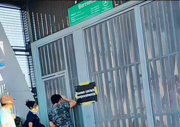 Delincuentes balean a menor de edad al interior de la estación metro Barrancas en Pudahuel