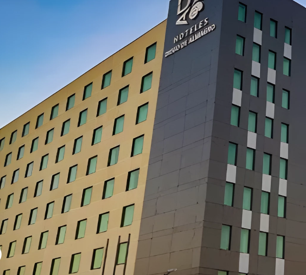 Hotel de lujo en Pudahuel: Millonaria inversión estancada por permisos