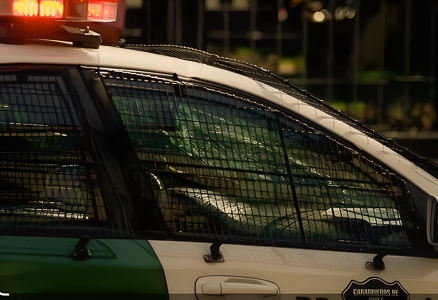 Tres delincuentes juveniles son detenidos tras persecución policial en Cerro Navia