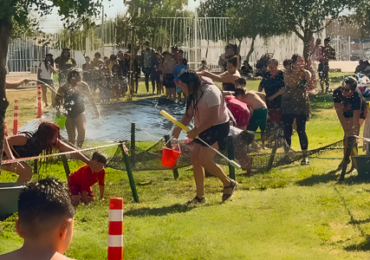 Batallón de la Frescura" refresca las tardes de Pudahuel con juegos de agua