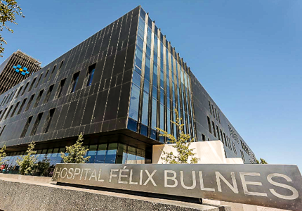 Paciente fallece afuera del Hospital Félix Bulnes tras larga espera por exámenes médicos en Cerro Navia