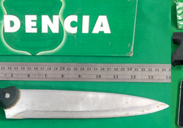 Pudahuel Sur: Carabineros detiene a dos sujetos armados en operativos preventivos