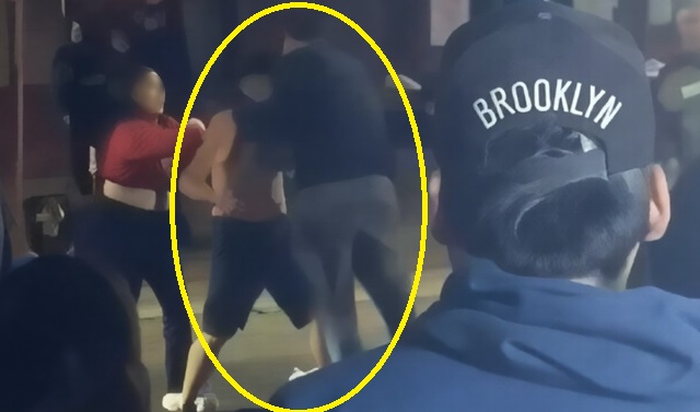 Violenta riña entre adultos en feria navideña de Pudahuel ocurre ante la presencia de niños