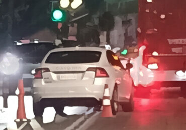 Conductor huye sin pagar combustible en servicentro de Pudahuel y arrastra a trabajador por más de 200 metros