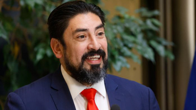 El diputado Rubén Oyarzo cuestiona reforma política y advierte que exigencia para crear partidos es “imposible de alcanzar”